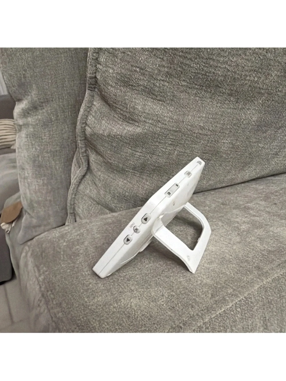 N/A compact white